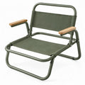 Inklapbare groene campingstoel met beukenhouten armleuningen, 54 x 50 x 68 cm